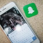 What Does WTW Mean in Text? Chat, Snapchat, and Instagram Meaning